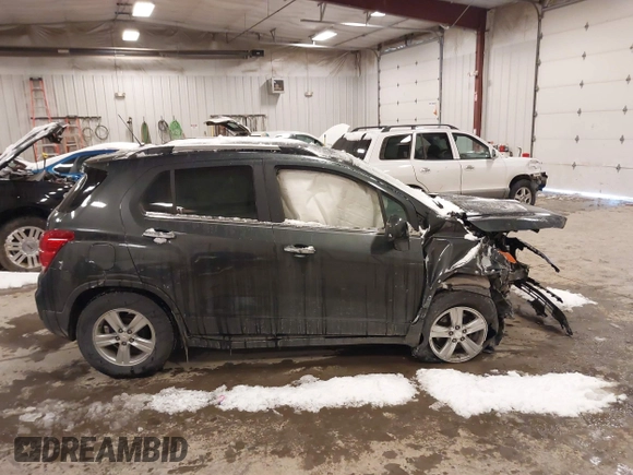 2019 Chevrolet Trax LT z VIN 3GNCJLSB9KL345048, wystawiony jako IAAI lot #41599824 z przebiegiem Nie podano mil oraz . Historia ofert i sprzedaży dostępna na DreamBid. Obrazek 13.