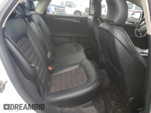 2017 Ford Fusion SE z VIN 3FA6P0H72HR241423, wystawiony jako Copart lot #56777945 z przebiegiem 105 223 mil mil oraz Czysty tytuł • Clean title. Historia ofert i sprzedaży dostępna na DreamBid. Obrazek 10.