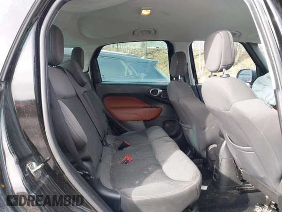 2014 FIAT 500L Trekking with VIN ZFBCFADH2EZ007992, listed as a IAAI auction lot 41660545 with 177,863 mi miles and . Bid and sale history available at DreamBid. Image 8.