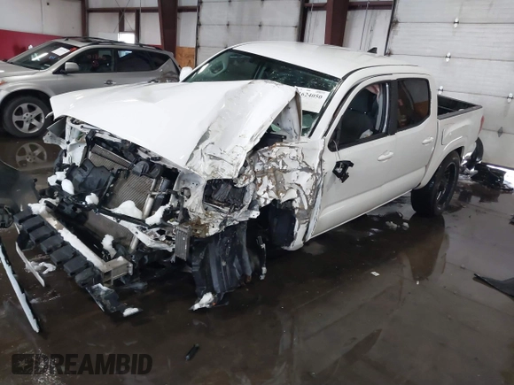 2017 Toyota Tacoma SR5 with VIN 3TMCZ5ANXHM089658, listed as a IAAI auction lot 41624050 with Not Provided miles and . Bid and sale history available at DreamBid. Image 17.