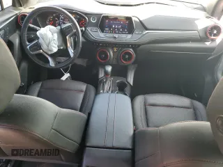 2022 Chevrolet Blazer RS z VIN 3GNKBERS3NS223001, wystawiony jako Copart lot #51946315 z przebiegiem 25 775 mil mil oraz Szkody całkowita. Historia ofert i sprzedaży dostępna na DreamBid. Obrazek 8.