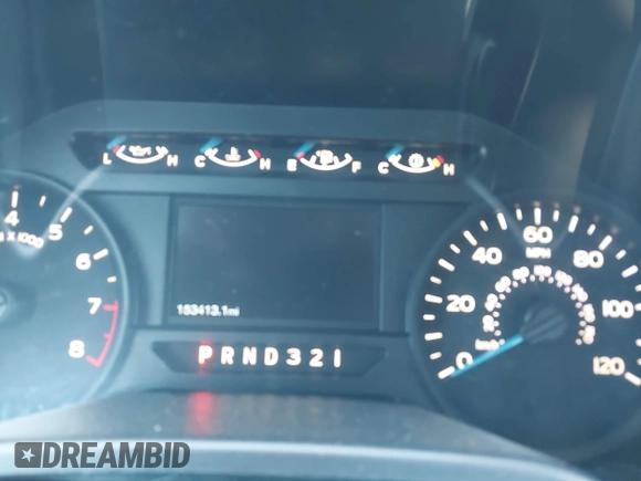 2015 Ford F-150 XLT with VIN 1FTEW1C89FKE65742, listed as a IAAI auction lot 42117957 with 153,413 mi miles and . Bid and sale history available at carsss.com. Image 7.