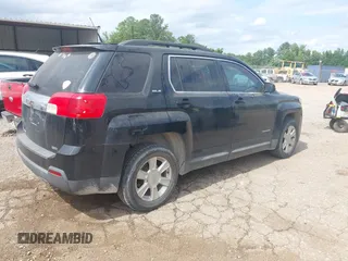 2012 GMC Terrain SLE-2 z VIN 2GKALSEK3C6203577, wystawiony jako IAAI lot #42506363 z przebiegiem 208 029 mil mil oraz . Historia ofert i sprzedaży dostępna na DreamBid. Obrazek 4.