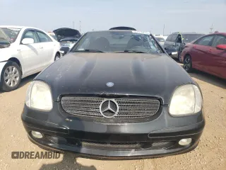 2003 Mercedes-Benz SLK 320 with VIN WDBKK65F43F284008, listed as a Copart auction lot 61010215 with 81,179 mi miles and Clean title. Bid and sale history available at DreamBid. Image 5.