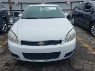 2006 Chevrolet Impala SS with VIN 2G1WD58C969337753, listed as a IAAI auction lot 41970896 with 176,822 mi miles and . Bid and sale history available at DreamBid. Image 12.