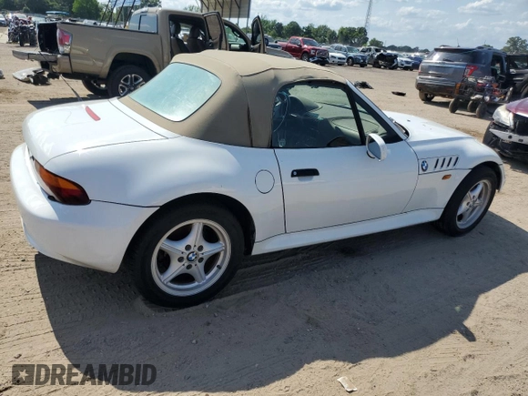 1997 BMW 3 Series 2.8L with VIN 4USCJ3327VLC04063, listed as a Copart auction lot 63270904 with 1,722,161 mi miles and Salvage Title. Bid and sale history available at carsss.com. Image 3.
