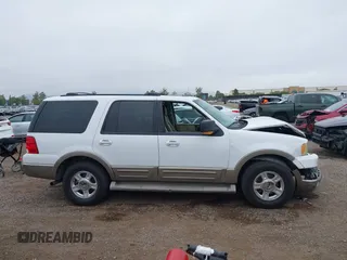 2004 Ford Expedition Eddie Bauer z VIN 1FMFU17L14LA32802, wystawiony jako IAAI lot #42409552 z przebiegiem 243 614 mil mil oraz . Historia ofert i sprzedaży dostępna na DreamBid. Obrazek 13.