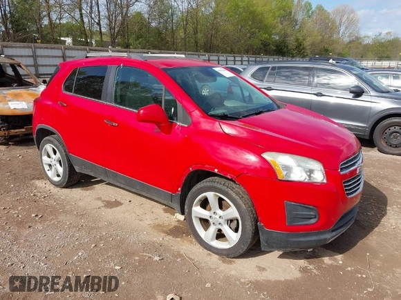2015 Chevrolet Trax LTZ with VIN 3GNCJTSB6FL213113, listed as a IAAI auction lot 41999668 with 88,361 mi miles. Bid and sale history available at carsss.com. Image 1.