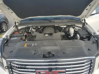 2019 GMC Yukon SLT with VIN 1GKS1BKC3KR154391, listed as a Copart auction lot 73846874 with 0 mi miles and Salvage Title. Bid and sale history available at carsss.com. Image 12.