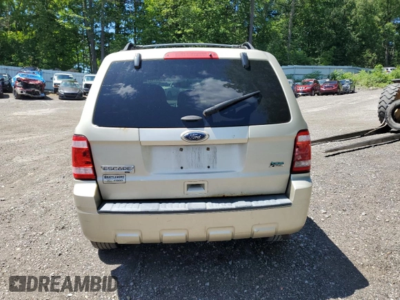 2011 Ford Escape XLT z VIN 1FMCU9DG8BKB99556, wystawiony jako Copart lot #65619515 z przebiegiem 133 946 mil mil oraz Czysty tytuł • Clean title. Historia ofert i sprzedaży dostępna na DreamBid. Obrazek 6.