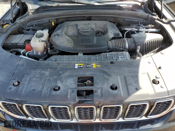 2022 Jeep Grand Cherokee Overland z VIN 1C4RJJDG3N8582038, wystawiony jako Copart lot #51272605 z przebiegiem 58 155 mil mil oraz Szkoda całkowita • Salvage title. Historia ofert i sprzedaży dostępna na DreamBid. Obrazek 12.