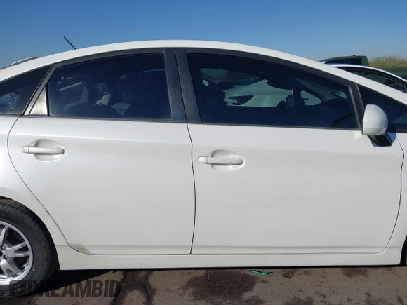 2010 Toyota Prius II with VIN JTDKN3DU3A5222724, listed as a IAAI auction lot 41505537 with 181,808 mi miles. Bid and sale history available at carsss.com. Image 14.
