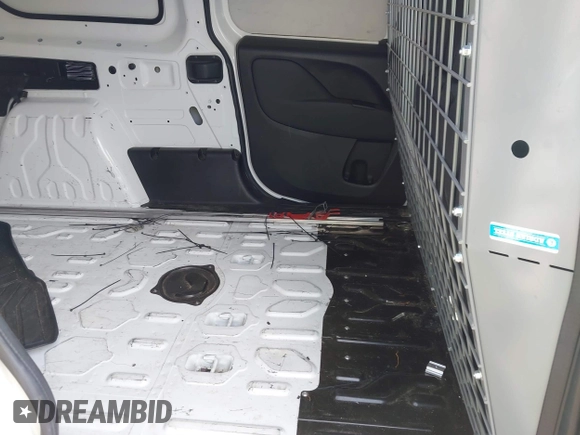2019 Ram ProMaster City Cargo Tradesman with VIN ZFBHRFABXK6M16958, listed as a IAAI auction lot 42261179 with 82,496 mi miles and . Bid and sale history available at DreamBid. Image 8.