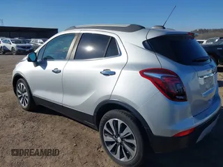 2019 Buick Encore Essence with VIN KL4CJCSM8KB941550, listed as a IAAI auction lot 41761936 with 28,261 mi miles. Bid and sale history available at carsss.com. Image 3.