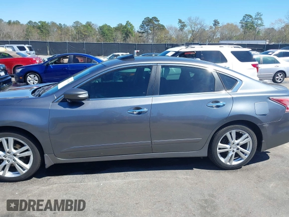 2015 Nissan Altima SL with VIN 1N4BL3AP8FC147080, listed as a IAAI auction lot 41816106 with 236,157 mi miles and . Bid and sale history available at carsss.com. Image 14.