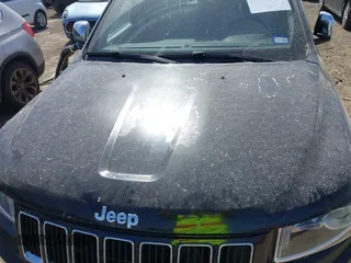 2014 Jeep Grand Cherokee Limited with VIN 1C4RJEBM4EC353610, listed as a IAAI auction lot 41830079 with 168,160 mi miles. Bid and sale history available at carsss.com. Image 20.