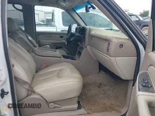 2003 Chevrolet Tahoe LS with VIN 1GNEK13Z63R135474, listed as a IAAI auction lot 42127546 with 318,623 mi miles and . Bid and sale history available at DreamBid. Image 5.