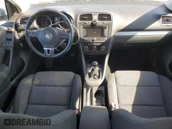 2013 Volkswagen Golf TDI w/Sunroof & Nav z VIN WVWNM7AJ0DW023226, wystawiony jako Copart lot #50958295 z przebiegiem 97 784 mil mil oraz Czysty tytuł • Clean title. Historia ofert i sprzedaży dostępna na DreamBid. Obrazek 8.