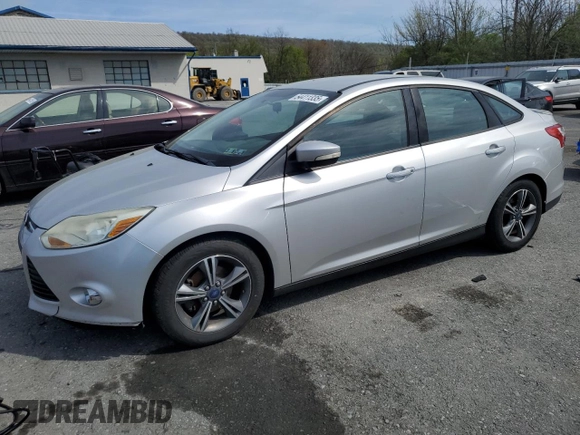 2014 Ford Focus SE with VIN 1FADP3F27EL126018, listed as a Copart auction lot 54411335 with 172,908 mi miles and Salvage Title. Bid and sale history available at carsss.com. Image 1.