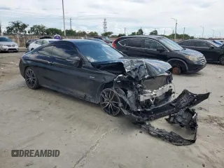2020 Mercedes-Benz C 43 AMG z VIN WDDWJ6EB1LF950170, wystawiony jako Copart lot #76059634 z przebiegiem 52 925 mil mil oraz Szkoda całkowita • Salvage title. Historia ofert i sprzedaży dostępna na DreamBid. Obrazek 4.
