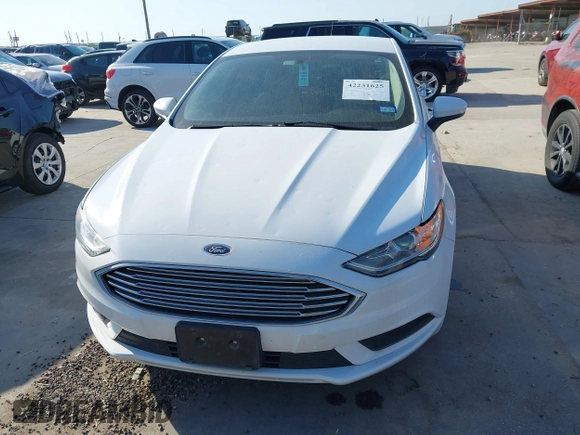 2018 Ford Fusion S z VIN 3FA6P0G76JR109403, wystawiony jako IAAI lot #42231625 z przebiegiem 109 018 mil mil oraz . Historia ofert i sprzedaży dostępna na DreamBid. Obrazek 12.