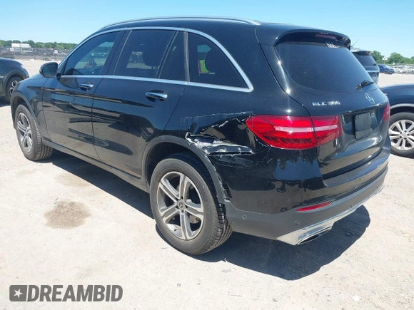 2018 Mercedes-Benz GLC 300 с VIN WDC0G4JB5JV021220, выставлен на аукционе IAAI как лот 42272012 с пробегом 79 692 миль миль и . История ставок и продаж доступна на DreamBid. Изображение 3.