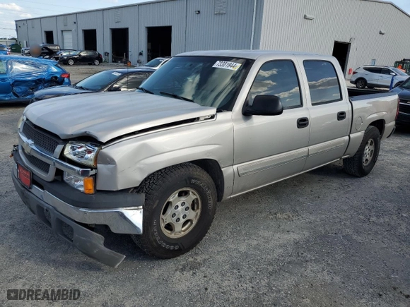 2004 Chevrolet Silverado 1500 Crew Cab LS with VIN 2GCEC13T041320938, listed as a Copart auction lot 73381944 with 0 mi miles and Salvage Title. Bid and sale history available at carsss.com. Image 1.