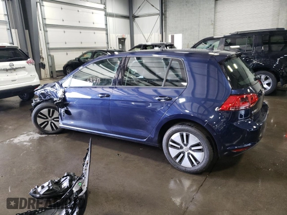 2016 Volkswagen Golf SEL Premium z VIN WVWPP7AU2GW914004, wystawiony jako Copart lot #47689804 z przebiegiem 63 211 mil mil oraz . Historia ofert i sprzedaży dostępna na DreamBid. Obrazek 2.