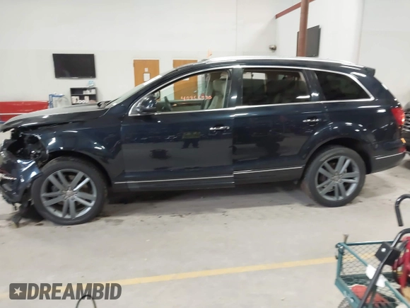 2012 Audi Q7 Premium Plus with VIN WA1LMAFE5CD008743, listed as a IAAI auction lot 40956930 with 117,947 mi miles and . Bid and sale history available at DreamBid. Image 14.