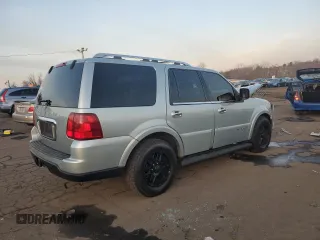 2005 Lincoln Navigator Luxury with VIN 5LMFU28515LJ02397, listed as a Copart auction lot 86539114 with 154,097 mi miles and Salvage Title. Bid and sale history available at carsss.com. Image 3.