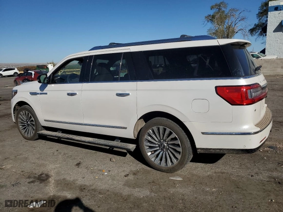 2019 Lincoln Navigator L Reserve with VIN 5LMJJ3LT2KEL14398, listed as a Copart auction lot 77455714 with 0 mi miles and Salvage Title. Bid and sale history available at carsss.com. Image 2.