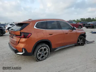 2023 BMW X1 xDrive28i with VIN WBX73EF03P5W27897, listed as a Copart auction lot 50554545 with 19,953 mi miles and Salvage Title. Bid and sale history available at carsss.com. Image 3.