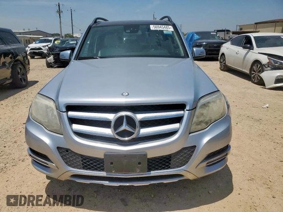 2015 Mercedes-Benz GLK 350 with VIN WDCGG8JB7FG409227, listed as a Copart auction lot 56945485 with 135,416 mi miles and Clean Title. Bid and sale history available at DreamBid. Image 5.