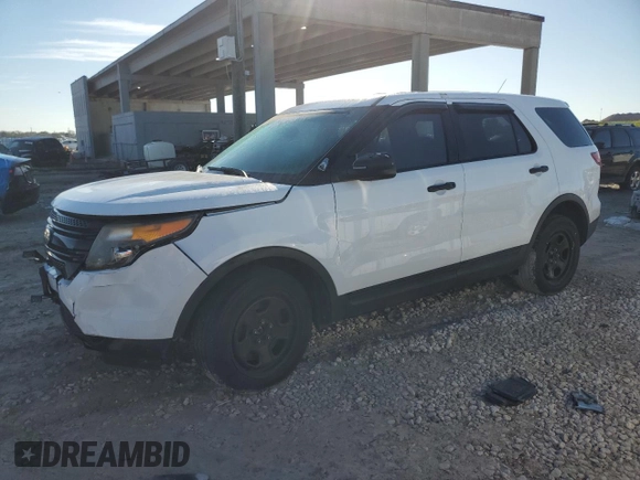 2015 Ford Utility Police Interceptor with VIN 1FM5K8AR7FGC26673, listed as a Copart auction lot 89396895 with 62,018 mi miles and Salvage Title. Bid and sale history available at carsss.com. Image 1.