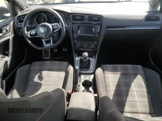 2015 Volkswagen GTI SE z VIN 3VW5T7AU1FM003452, wystawiony jako Copart lot #58655765 z przebiegiem 134 728 mil mil oraz Szkoda całkowita • Salvage title. Historia ofert i sprzedaży dostępna na DreamBid. Obrazek 8.