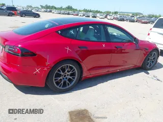 2022 Tesla Model S с VIN 5YJSA1E55NF491593, выставлен на аукционе IAAI как лот 42223771 с пробегом 58 875 миль миль и . История ставок и продаж доступна на DreamBid. Изображение 4.