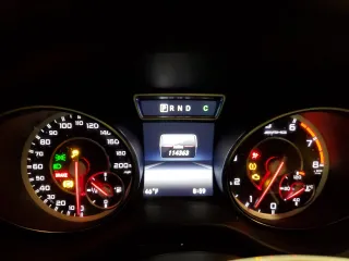 2014 Mercedes-Benz CLA 45 AMG z VIN WDDSJ5CB8EN094449, wystawiony jako Copart lot #46258665 z przebiegiem 114 363 mil mil oraz Szkoda całkowita • Salvage title. Historia ofert i sprzedaży dostępna na DreamBid. Obrazek 9.
