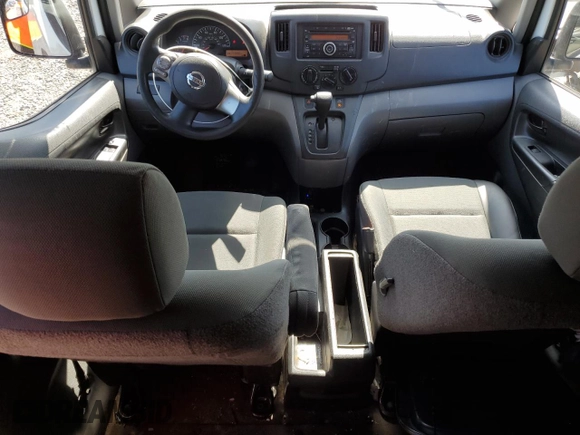 2016 Nissan NV200 S with VIN 3N6CM0KN7GK697743, listed as a Copart auction lot 59375205 with 253,300 mi miles and Salvage title. Bid and sale history available at DreamBid. Image 8.