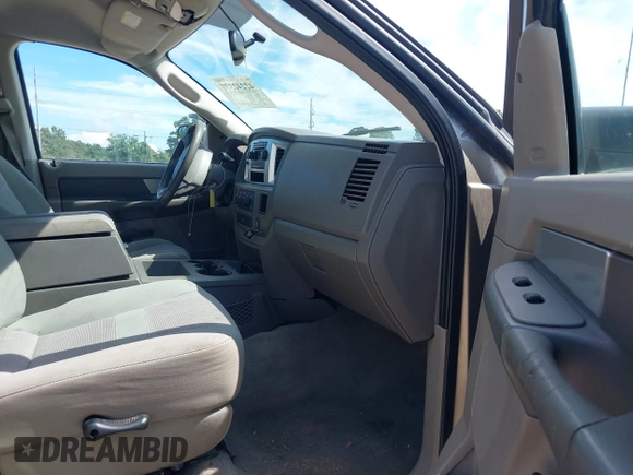 2007 Dodge 2500 SLT with VIN 3D7KR28A17G803113, listed as a IAAI auction lot 42242377 with 226,544 mi miles and . Bid and sale history available at carsss.com. Image 5.