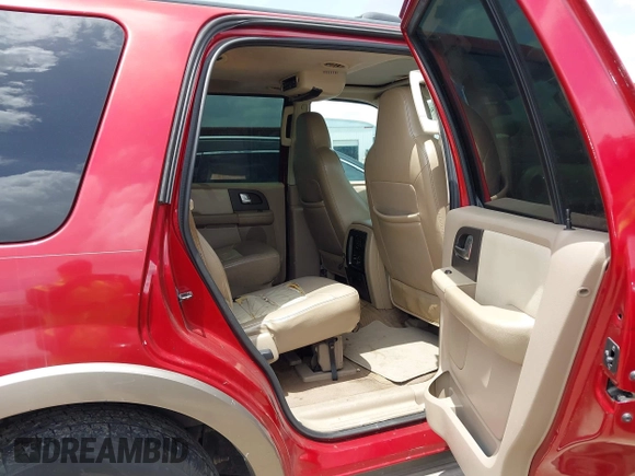 2004 Ford Expedition Eddie Bauer с VIN 1FMFU17L04LA74071, выставлен на аукционе IAAI как лот 42658499 с пробегом 297 007 миль миль и . История ставок и продаж доступна на DreamBid. Изображение 8.