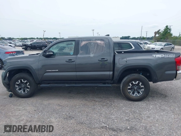 2017 Toyota Tacoma SR5 с VIN 3TMCZ5AN1HM120411, выставлен на аукционе IAAI как лот 41457008 с пробегом 75 062 миль миль и . История ставок и продаж доступна на DreamBid. Изображение 13.