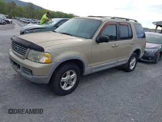 2002 Ford Explorer XLT z VIN 1FMDU73W42UC85520, wystawiony jako IAAI lot #42096446 z przebiegiem 209 399 mil mil oraz . Historia ofert i sprzedaży dostępna na DreamBid. Obrazek 2.