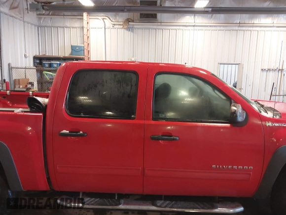 2010 Chevrolet Silverado 1500 1HY with VIN 3GCXKUEJ2AG214941, listed as a IAAI auction lot 41221547 with 199,365 mi miles and . Bid and sale history available at DreamBid. Image 13.