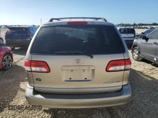 2002 Toyota Sienna LE with VIN 4T3ZF13C62U495093, listed as a Copart auction lot 73634214 with 61,290 mi miles and Salvage Title. Bid and sale history available at carsss.com. Image 6.