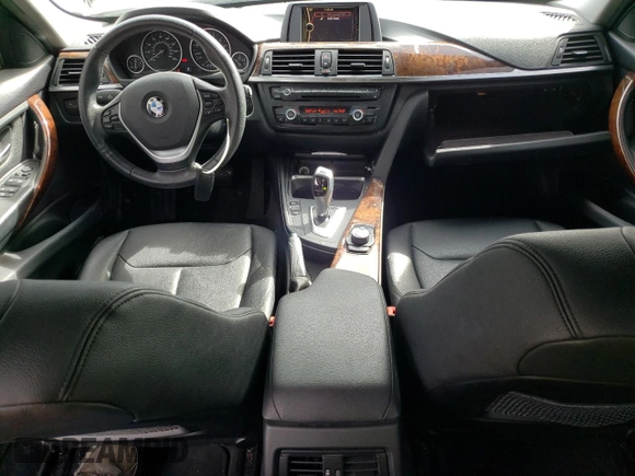 2014 BMW 3 Series 328i with VIN WBA3C1C53EK105495, listed as a Copart auction lot 52176255 with 154,122 mi miles and Salvage Title. Bid and sale history available at carsss.com. Image 8.