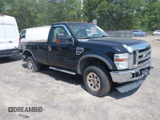 2008 Ford F-250 XL с VIN 1FTNF215X8EC37894, выставлен на аукционе IAAI как лот 42559275 с пробегом 157 663 миль миль и . История ставок и продаж доступна на DreamBid. Изображение 1.