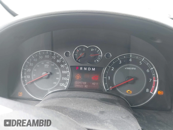 2008 Suzuki XL7 with VIN 2S3DB117086113707, listed as a IAAI auction lot 41757901 with 198,921 mi miles. Bid and sale history available at carsss.com. Image 7.