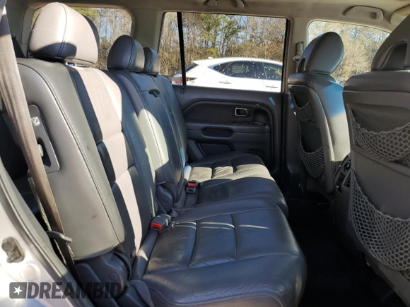 2007 Honda Pilot EX-L with VIN 5FNYF28737B042477, listed as a Copart auction lot 86172824 with 275,105 mi miles and Salvage Title. Bid and sale history available at DreamBid. Image 11.