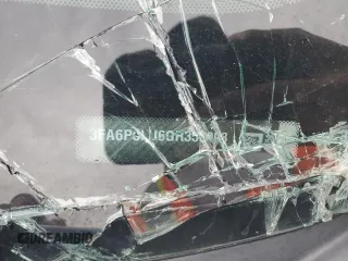 2016 Ford Fusion SE Hybrid с VIN 3FA6P0LU6GR356098, выставлен на аукционе Copart как лот 63695405 с пробегом Не указан миль и Списание • Salvage title. История ставок и продаж доступна на DreamBid. Изображение 12.