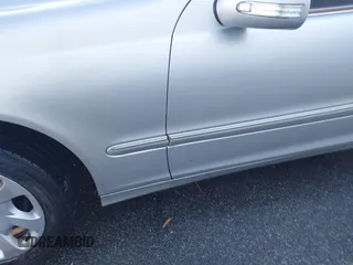 2005 Mercedes-Benz C 320 с VIN WDBRF84J35F646188, выставлен на аукционе IAAI как лот 41692007 с пробегом 203 320 миль миль и . История ставок и продаж доступна на DreamBid. Изображение 6.